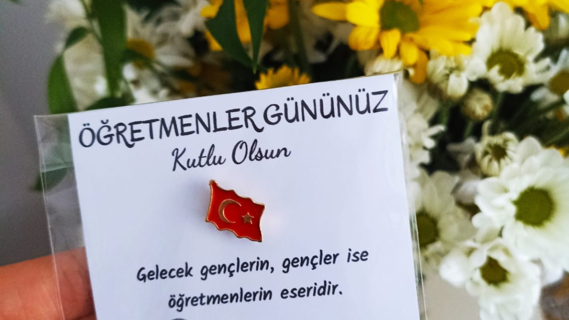 24 KASIM ÖĞRETMENLER GÜNÜ KUTLU OLSUN