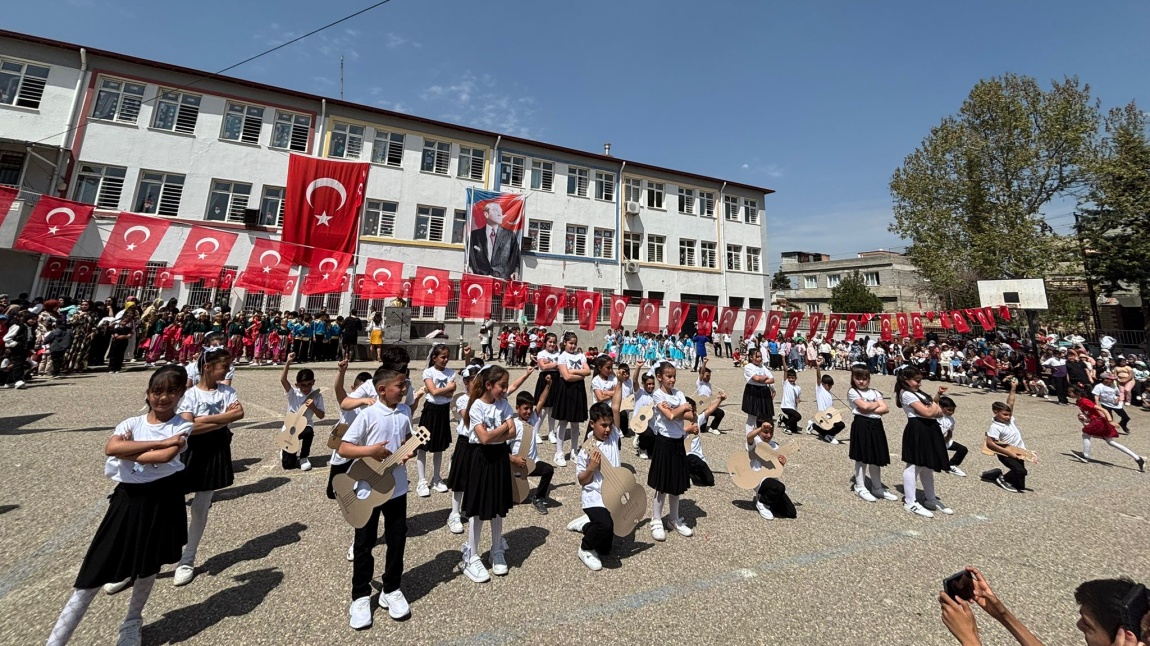 23 NİSAN ULUSAL EGEMENLİK VE ÇOCUK BAYRAMI'NI ÇOŞKUYLA KUTLADIK