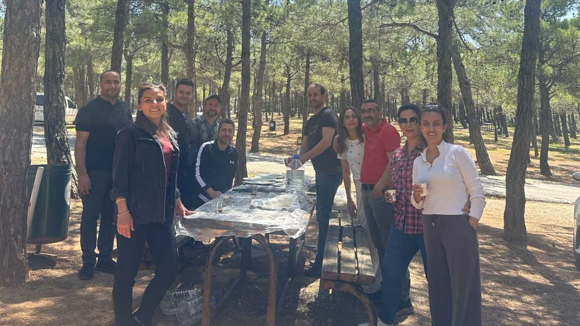 AKTOPRAK AİLESİ PİKNİKTE